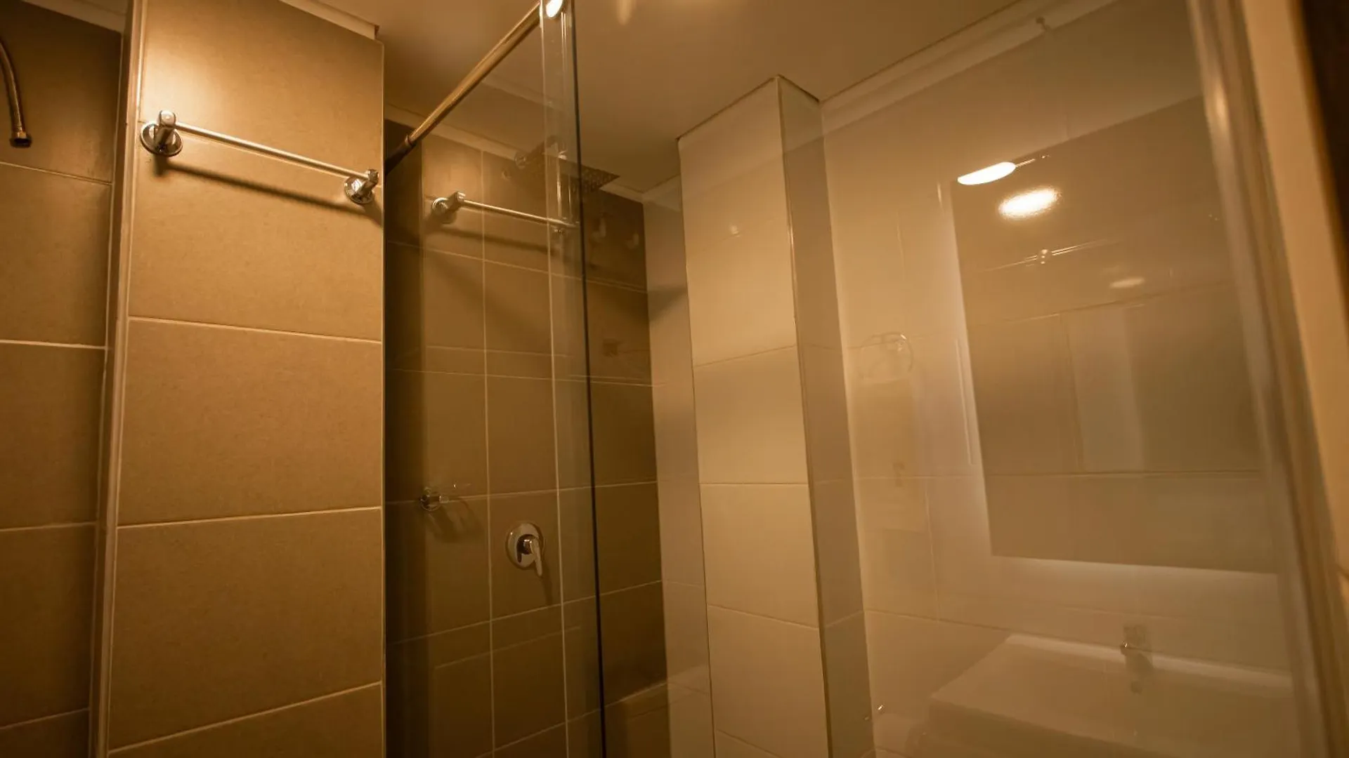 Aparthotel Malu Apartaestudios Cerca Al Movistar Arena Bogota